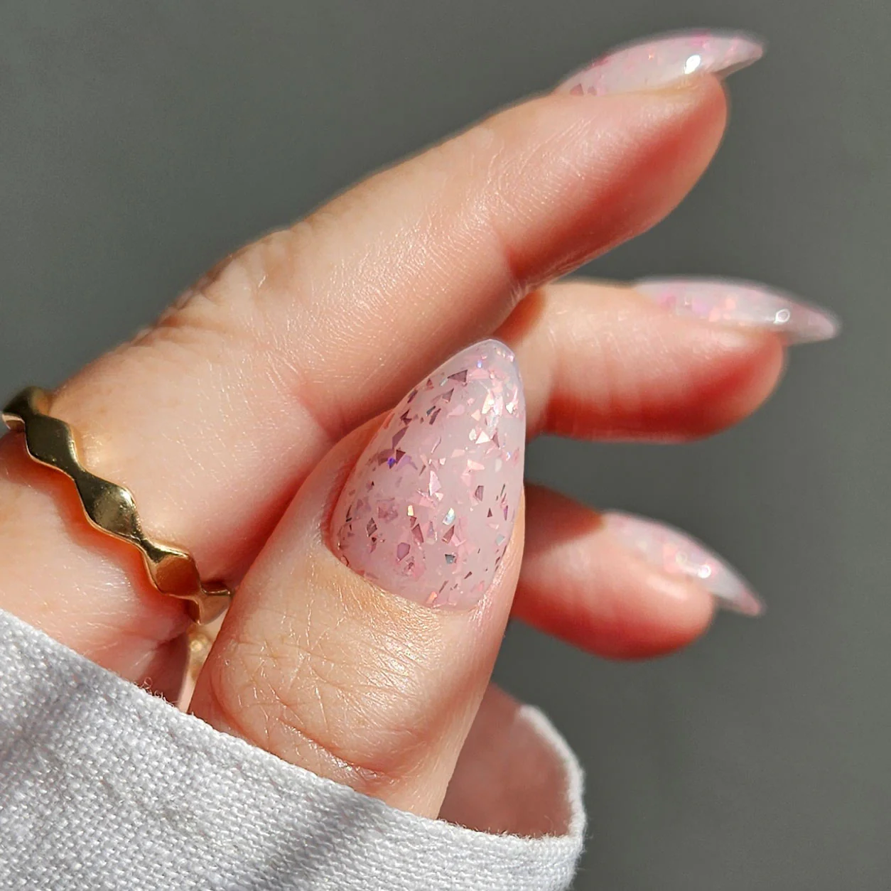 Rose Quartz - Foil Flake Gel - Image 4