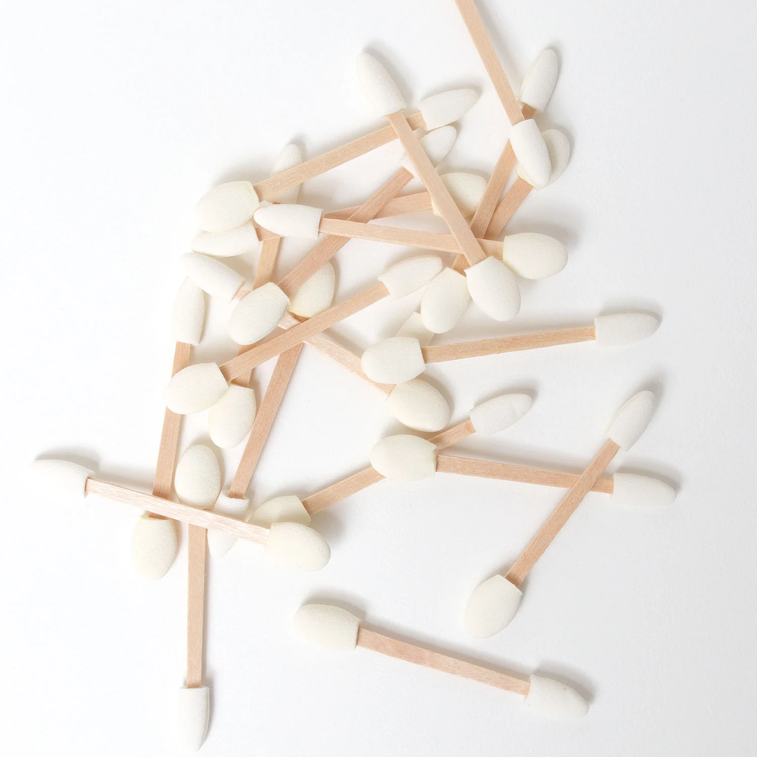 Wooden Sponge Applicators - PACK OF 20 - Image 3